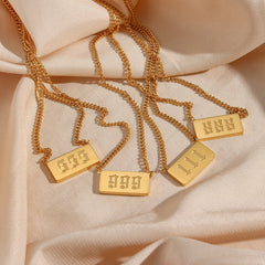 Onie Necklace