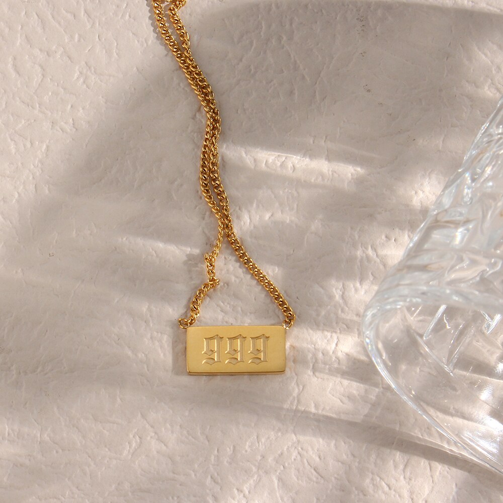 Onie Necklace